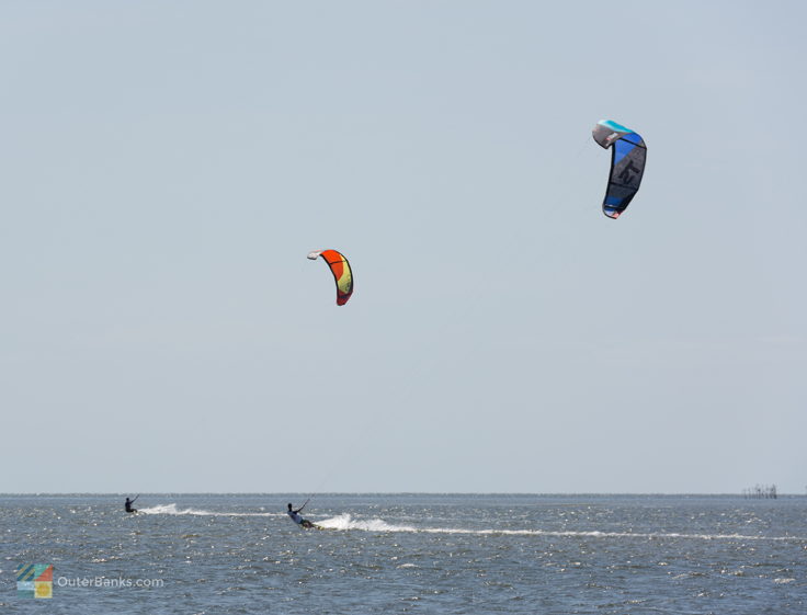 Kiteboarders at Canadian Hole