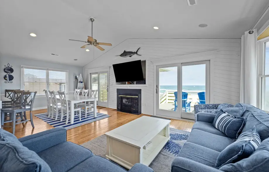 5515 - Crystal Gable