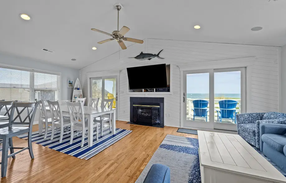 5515 - Crystal Gable