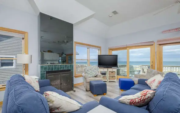 5585 - Sea Pointe 4A