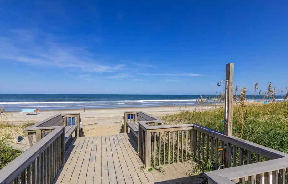 5607 - Heron Cove 101N