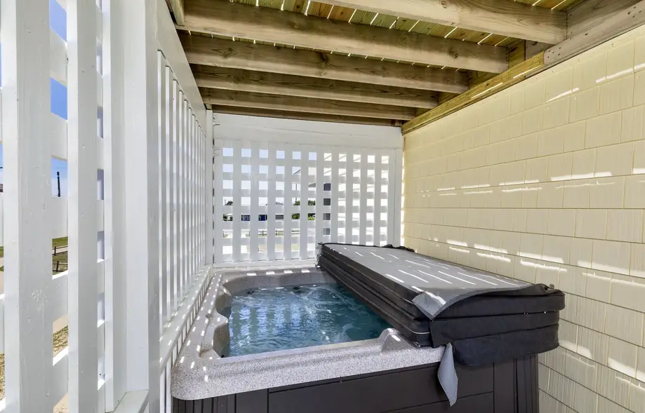 5703 - The Fritz Carlton