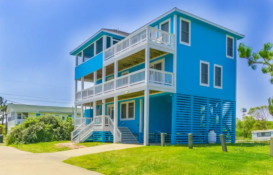 5769 - Whitecap Waze