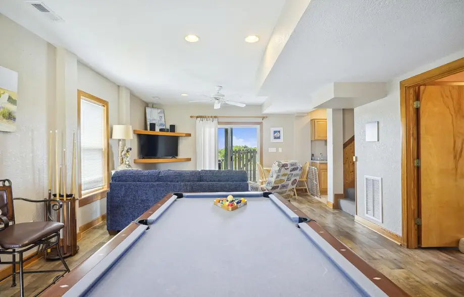 5863 - Belvidere East