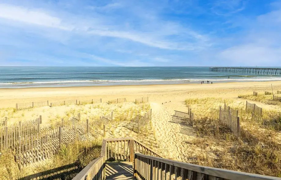 The Good Life (La Buena Vida)