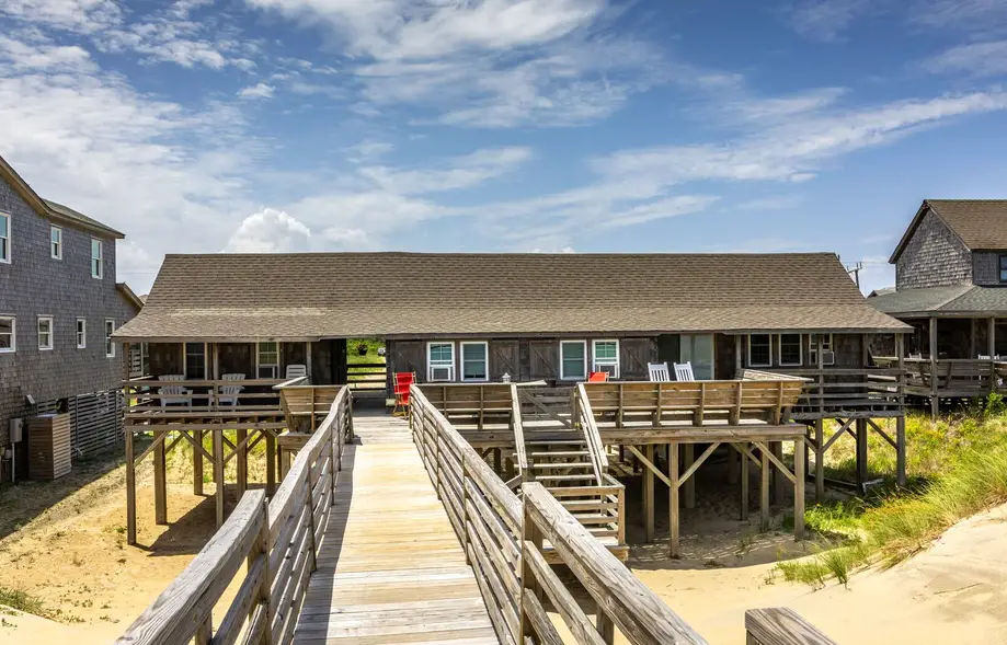 5470 - Little Outlaw Cottage