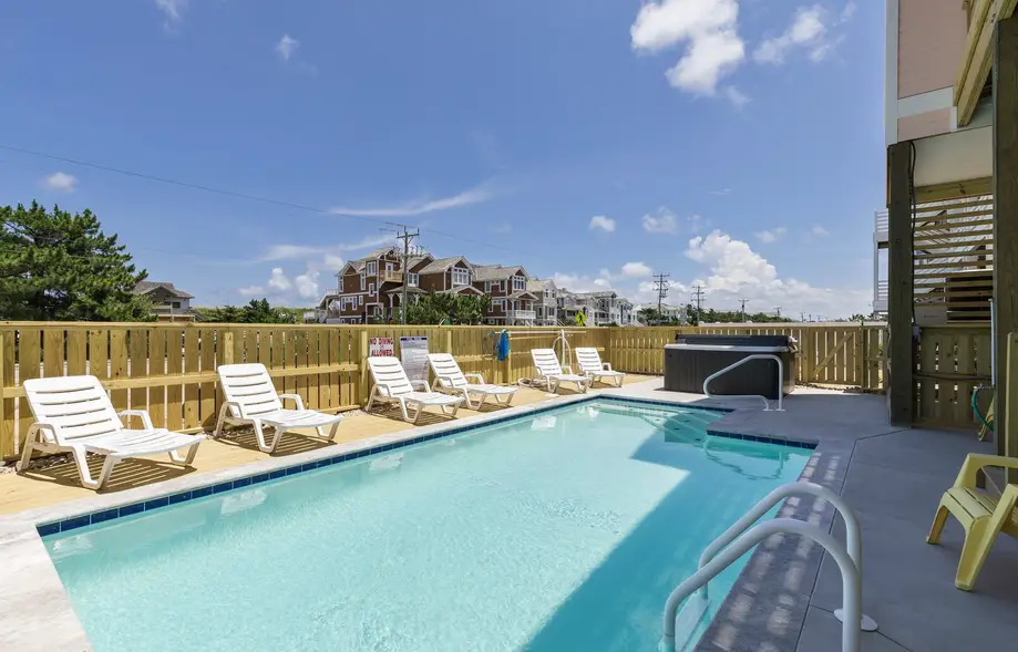 5546 - Coral Quarters