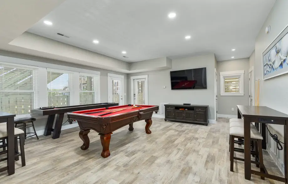 5546 - Coral Quarters