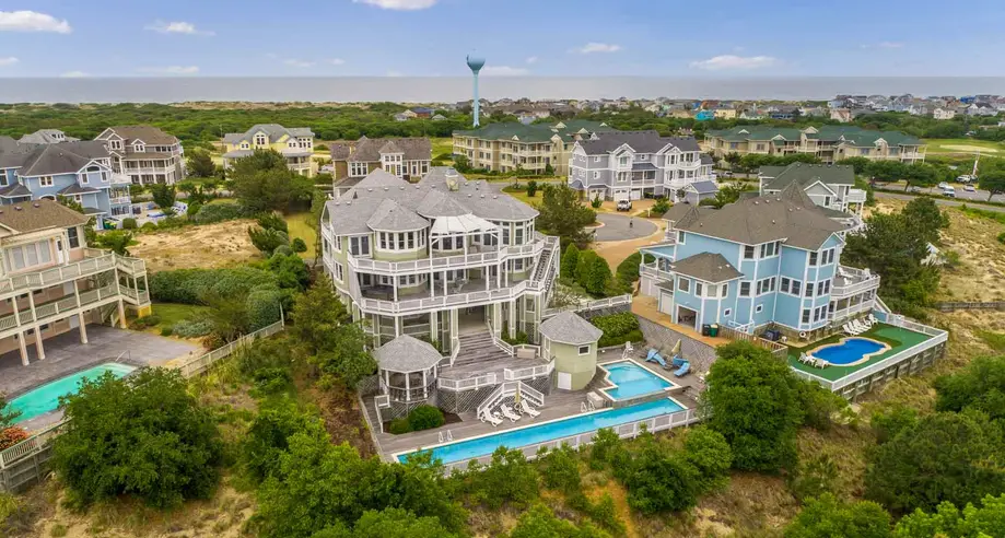 K9103 Eagles & Ospreys 6 bedroom at Curr...