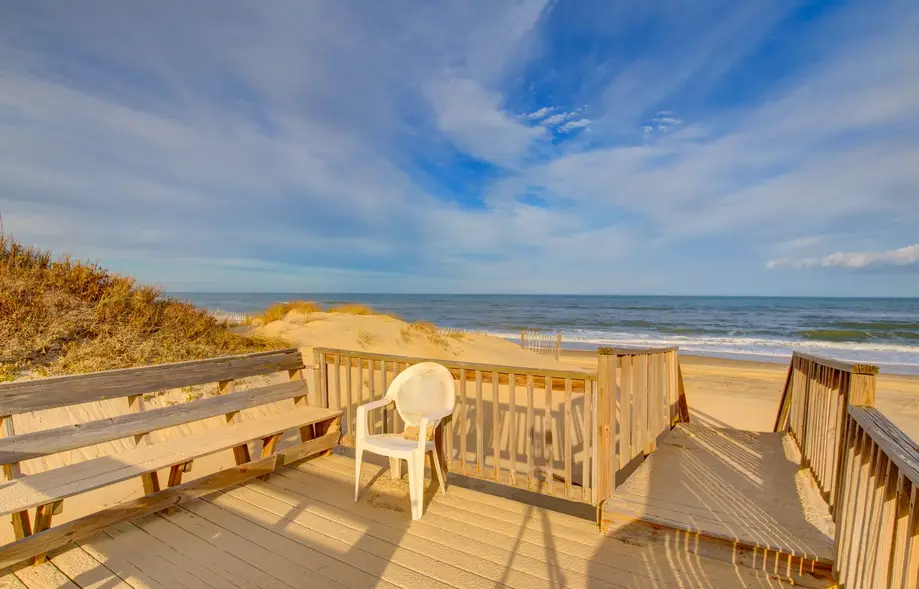 5704 - Shontee's Summer Place