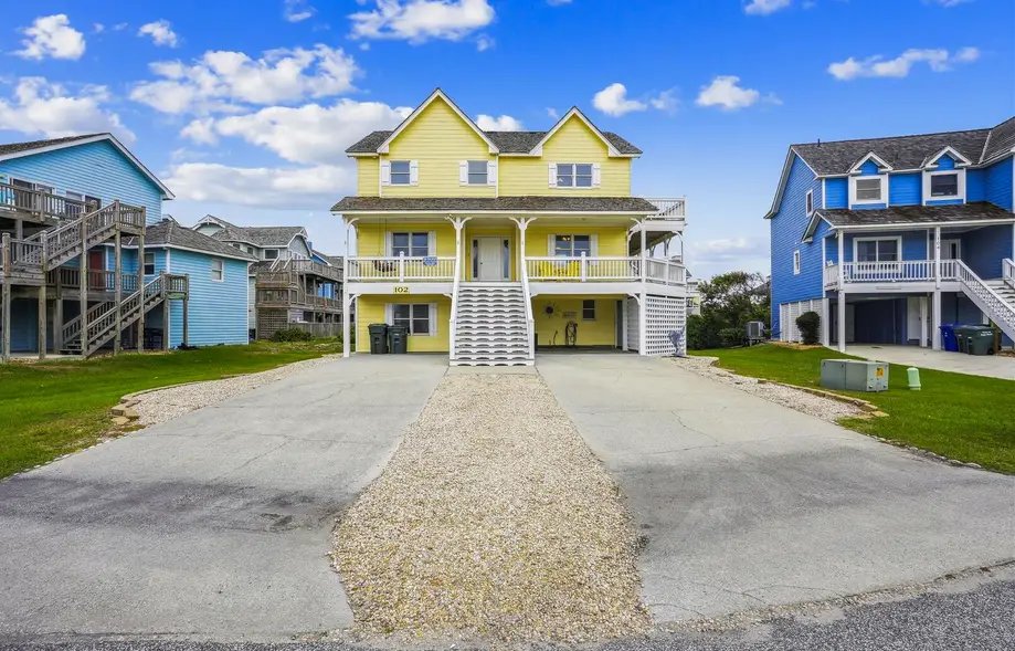 5686 - Let's go Beach