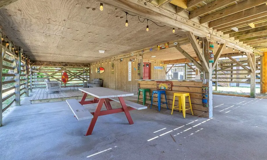 rental image 2