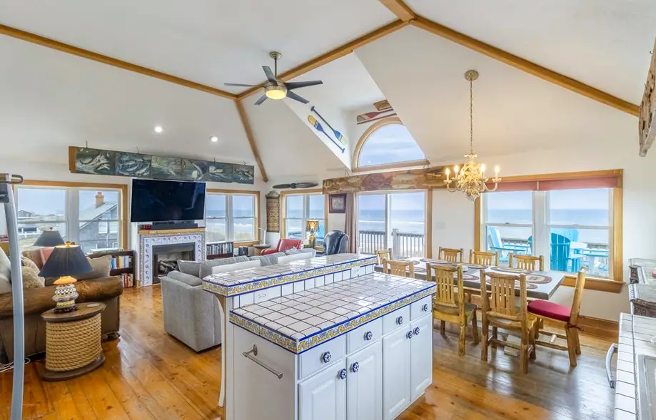 Pierside Retreat 486