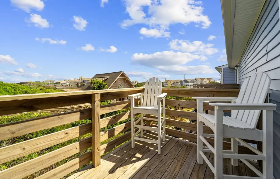 5630 - Sweet Carolina (formerly Peaceful Shores)